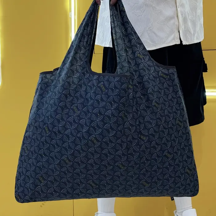 Sac à bandoulière de grande capacité
