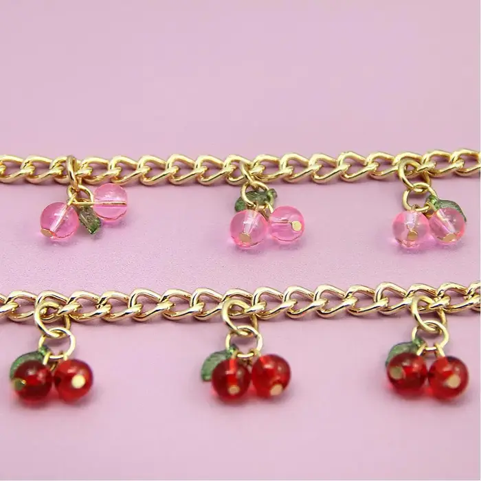 Porte-clés de luxe pour sac aux cerises, diamant cerise, breloques pour sac à main pour fille, accessoire de sac à faire soi-même, chaînes métalliques à couches douces