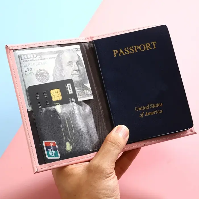 Étui porte-passeport de voyage personnalisé