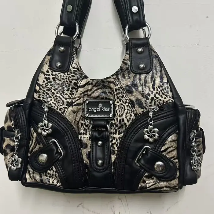 Sac à bandoulière Angel Kiss Vintage Y2K à imprimé léopard