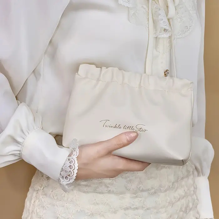 Pochette portable pour femmes