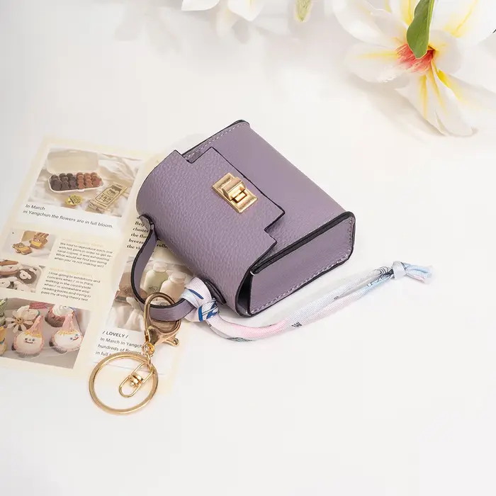 Mini sac carré tendance avec porte-clés