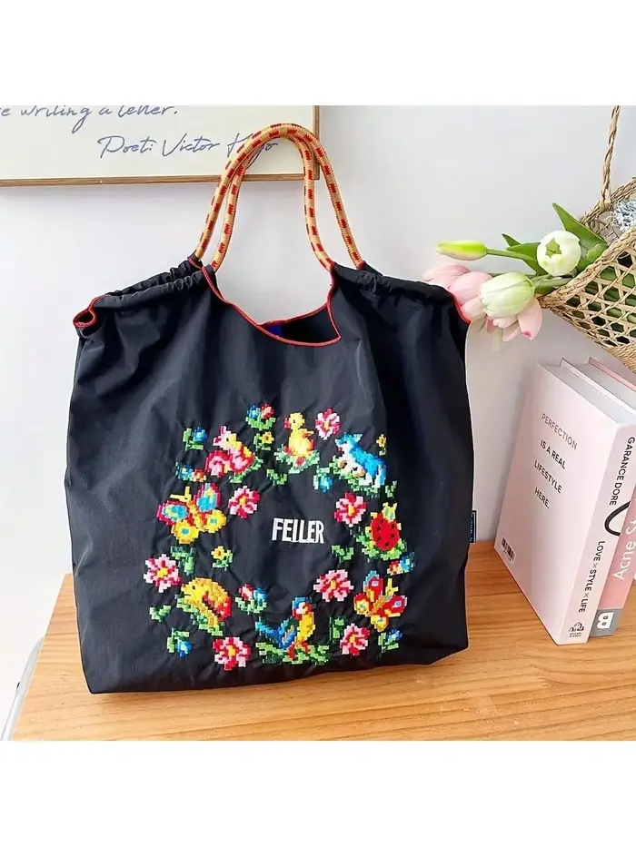 2025 nouveau sac à bandoulière en toile brodée sac à main caneton sac fourre-tout de grande capacité frais Style doux matériel en nylon saison de printemps