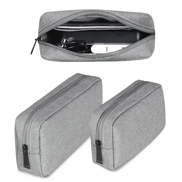 Pochette de voyage pour organiser les câbles USB