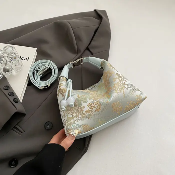 Sac à main brodé chinois tendance