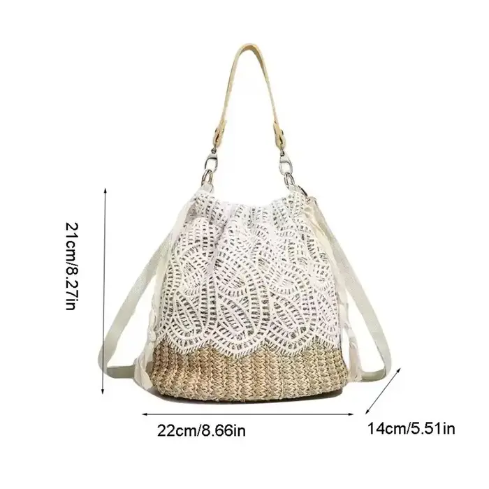 Sac à bandoulière en paille et dentelle