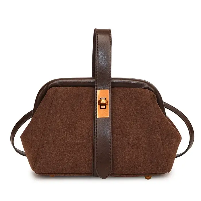 Fouet de sacs à bandoulière en faux daim solide pour femme