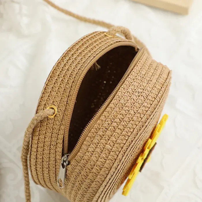 Sac à bandoulière rond en rotin pour femmes