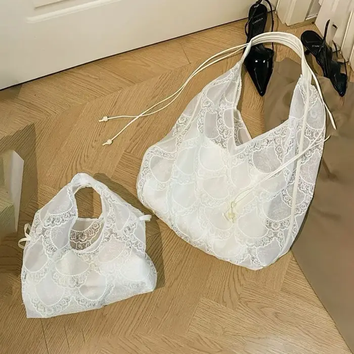 Sac fourre-tout Balletcore en dentelle transparente et perles