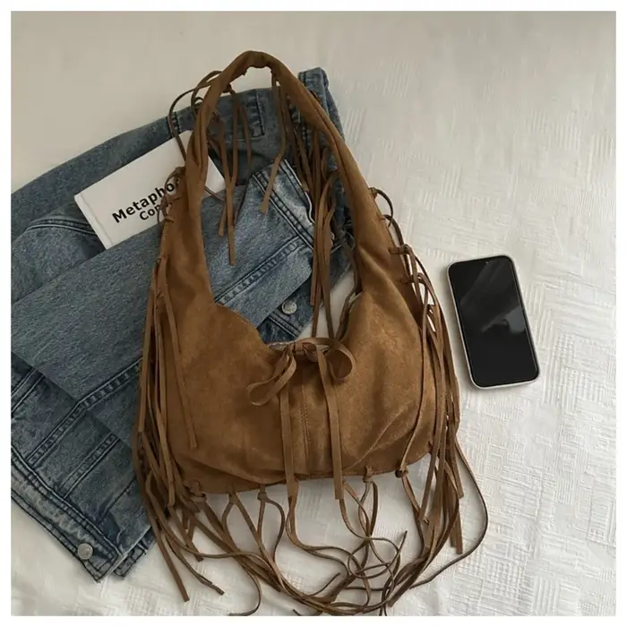 Sac à bandoulière à pompon de Style occidental