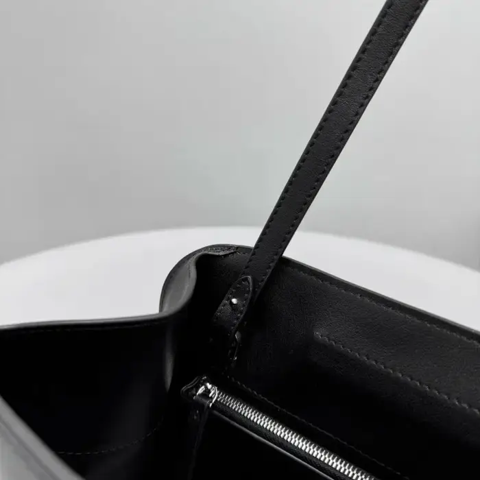 Sac à main pour femme en cuir souple