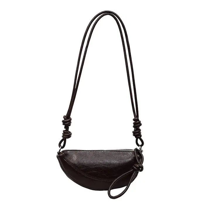 Sac à bandoulière en cuir souple en forme de dumpling pour femme, idéal pour les trajets quotidiens, sac polyvalent à porter en bandoulière ou sous le bras, tendance 2025