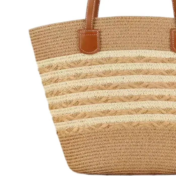 Sac fourre-tout élégant et chic en paille