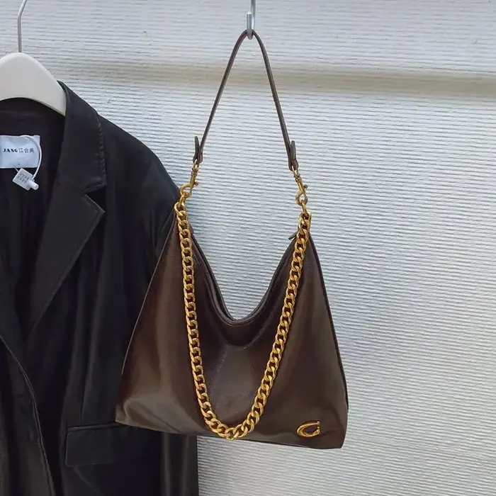 Sac à bandoulière en cuir fin pour femmes