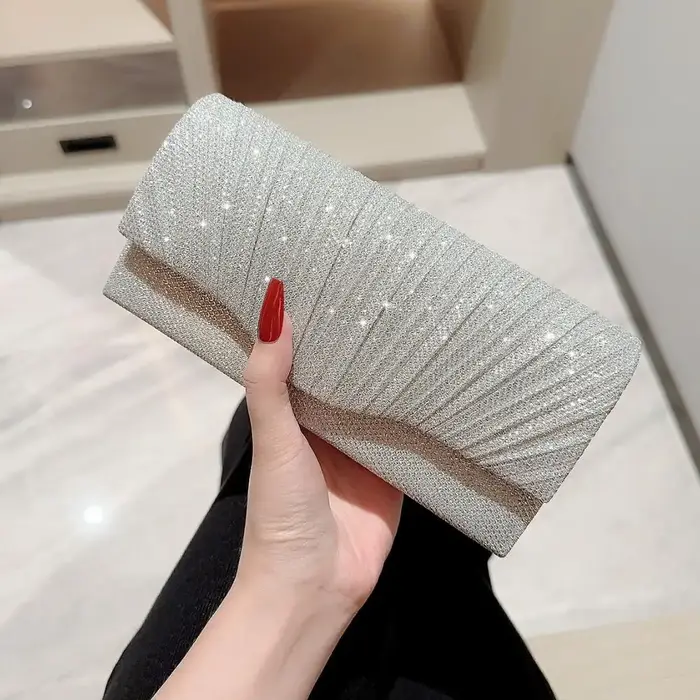 Pochette brillante pour dames