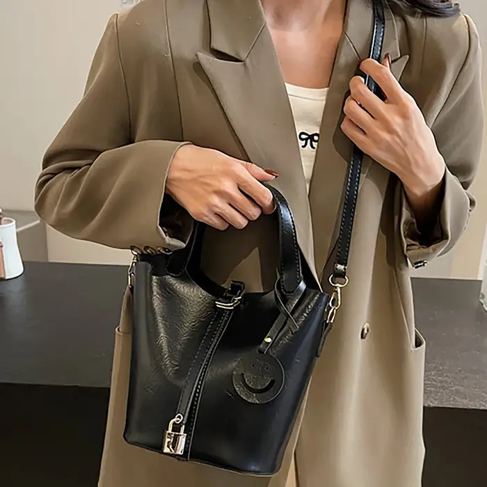 Sac seau rétro à la mode pour femmes