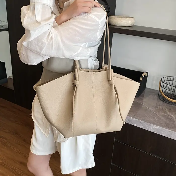 Sac à mains femme de luxe sacs fourre-tout