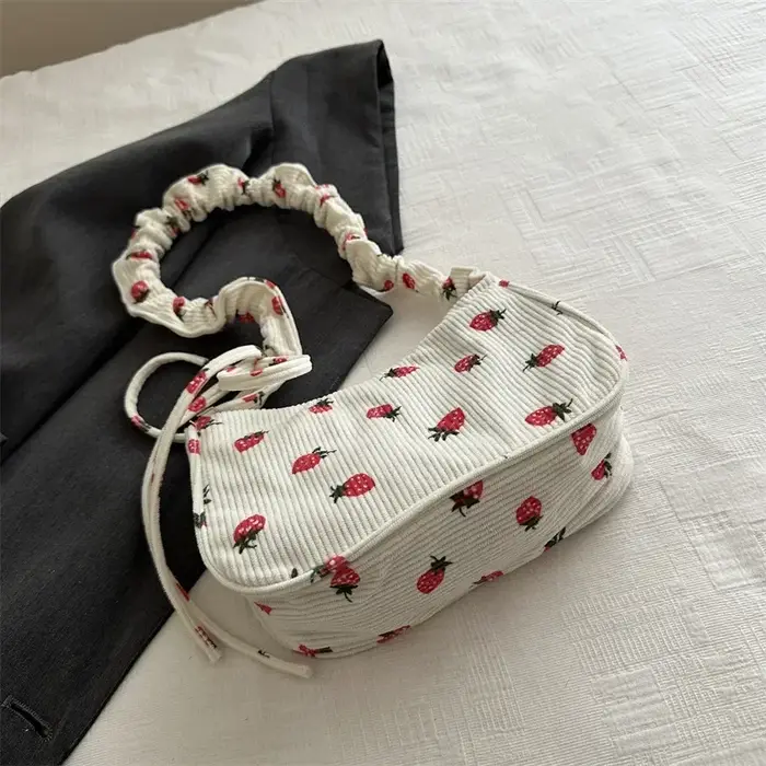 Petit sac sous les bras pour femmes