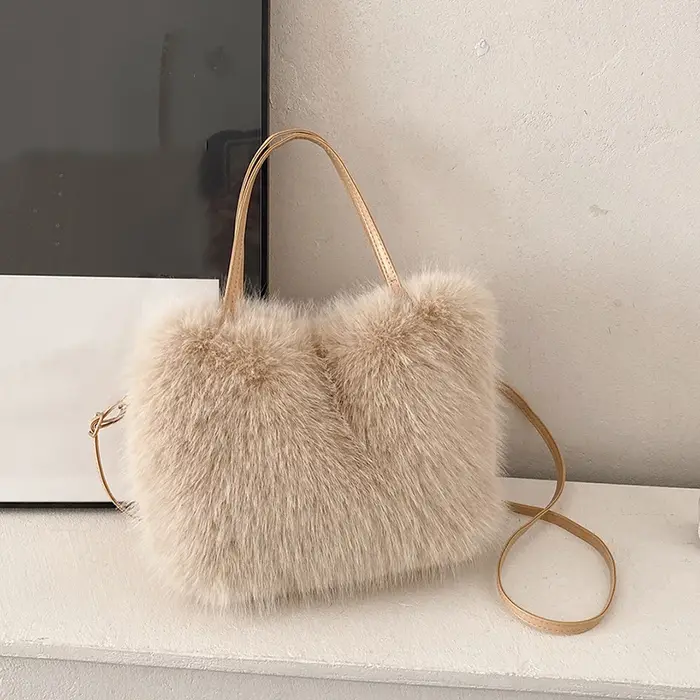 Sac fourre-tout en fausse fourrure pour femmes