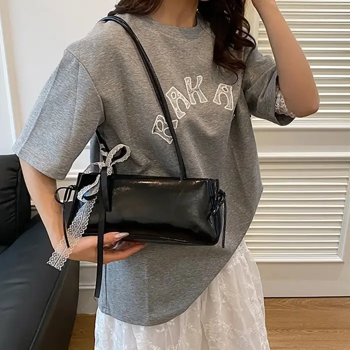 Sac à bandoulière multicolore tendance en cuir PU
