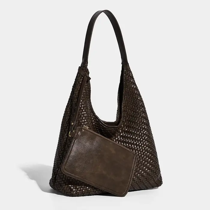 2025 Nouveau In Vintage Grande Capacité Underarm Épaule Livraison rapide main Weave Composite sacs f