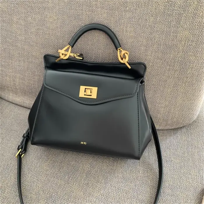JW PEI Sac en cuir artificiel