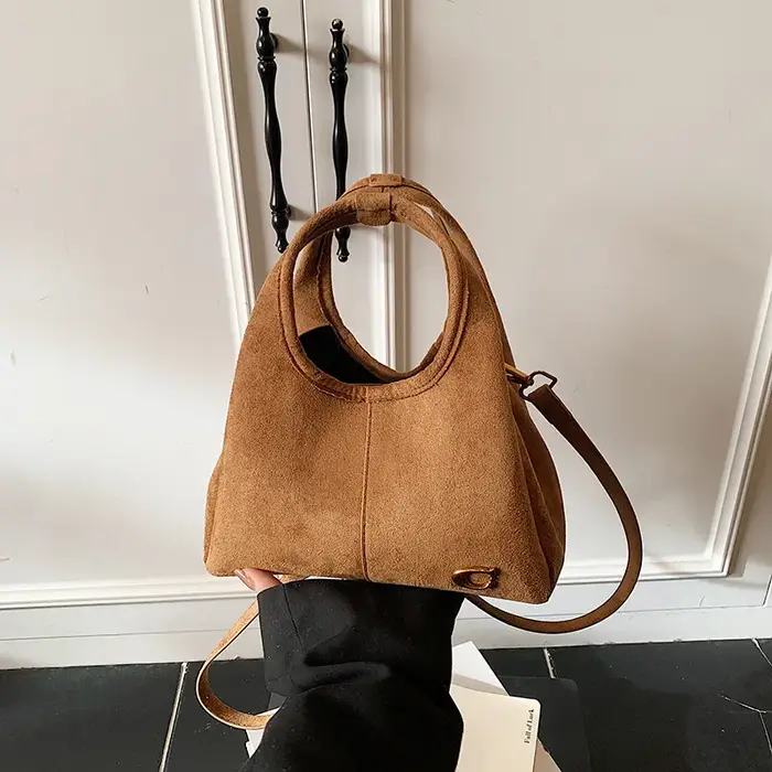 Sac à main marron café en similicuir suédé pour femme