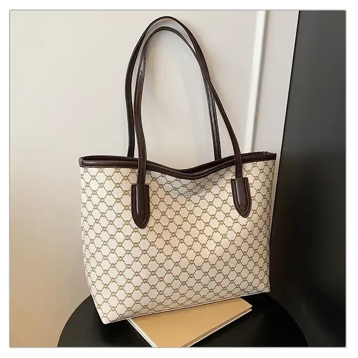 Sac fourre-tout grande capacité pour femme, sac à bandoulière personnalisé, nouvelle tendance de la 