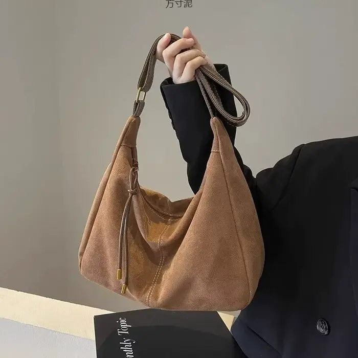Nouveaux sacs à main pour femmes à la mode rétro grande capacité en cuir PU sac à bandoulière automne et hiver
