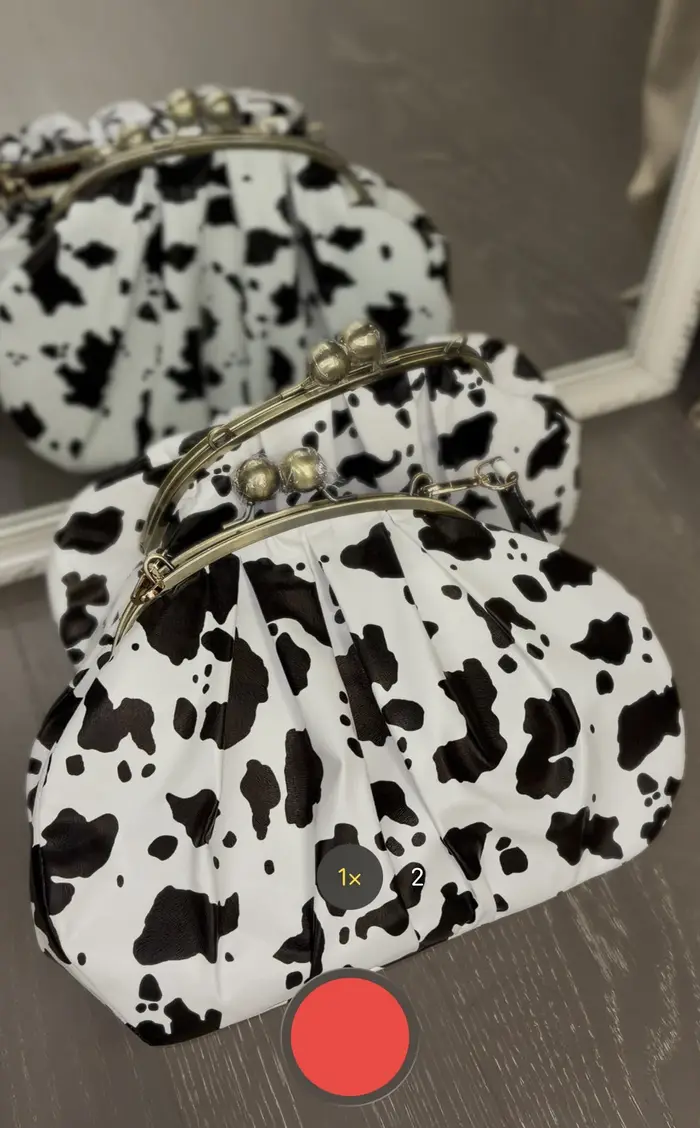 LOST IN VINTAGE – pochette en tissu à motif de vache