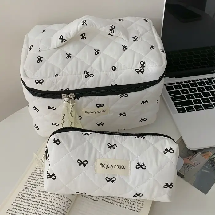 Pochette cosmétique à imprimé floral