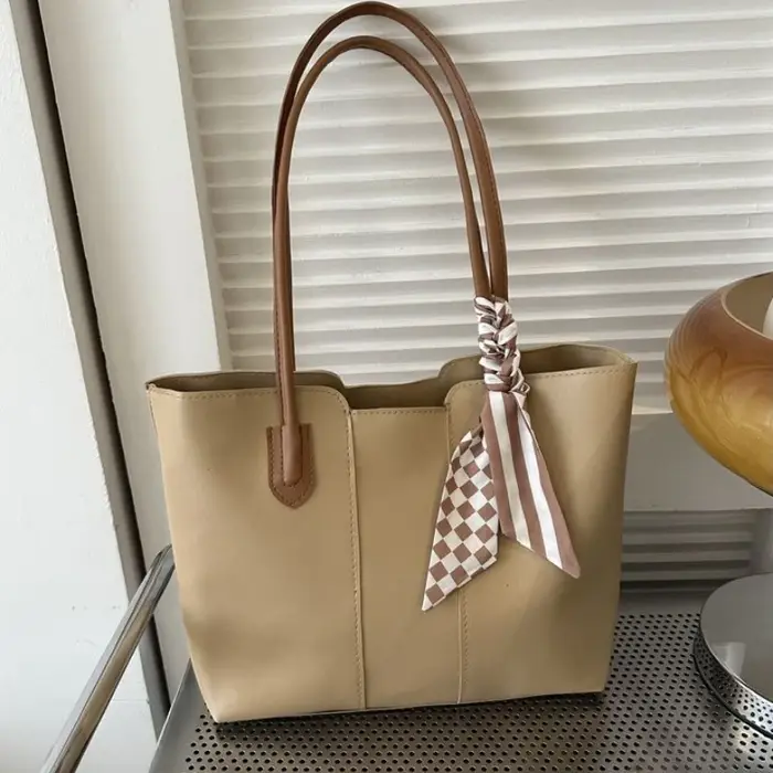 Sac fourre-tout élégant kaki
