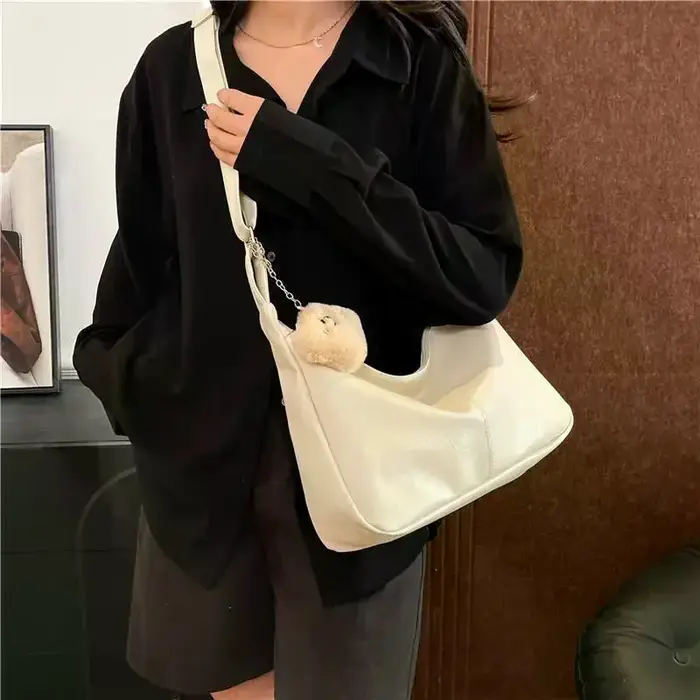 Sac à bandoulière classique en cuir PU