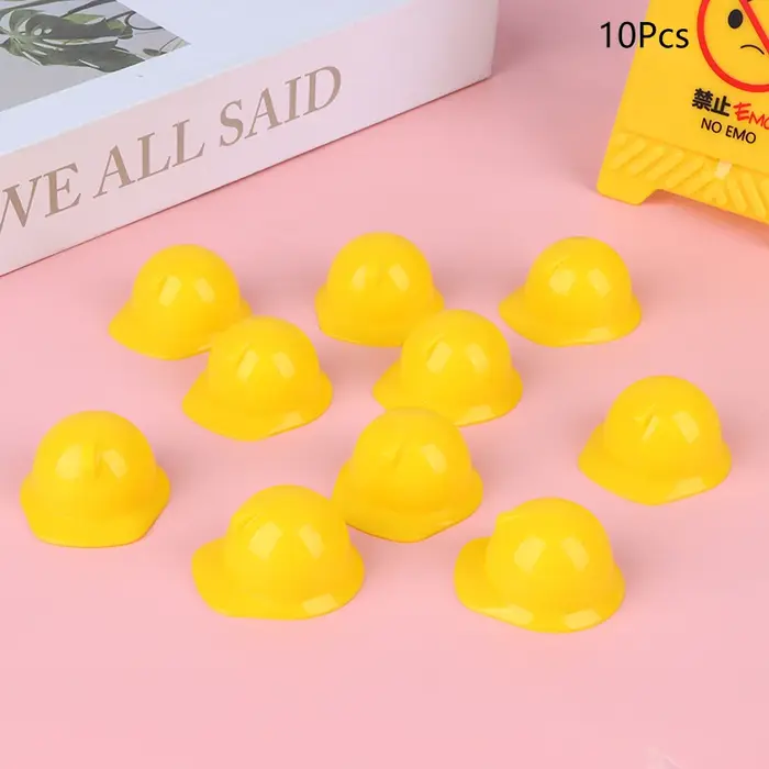 Mini casque de sécurité l'inventaire pour maison de courses