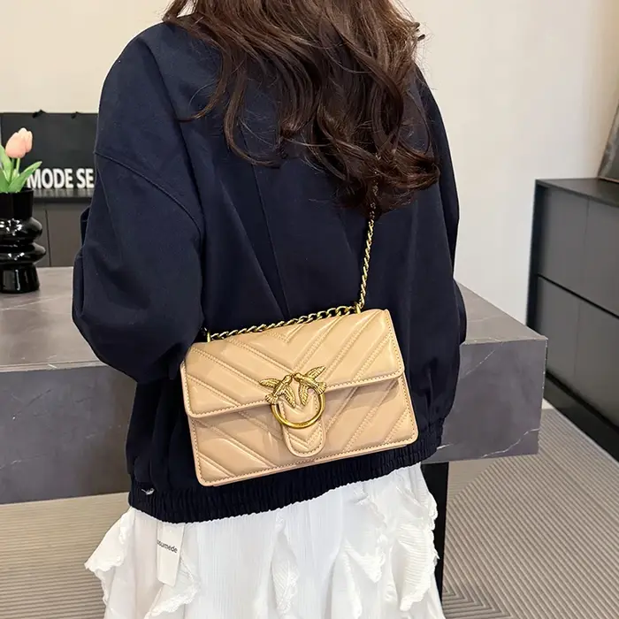Sac à bandoulière en toile pour femme moderne 2026