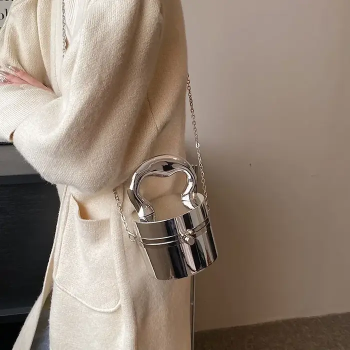 Sac à main boîte en or brillant pour femmes