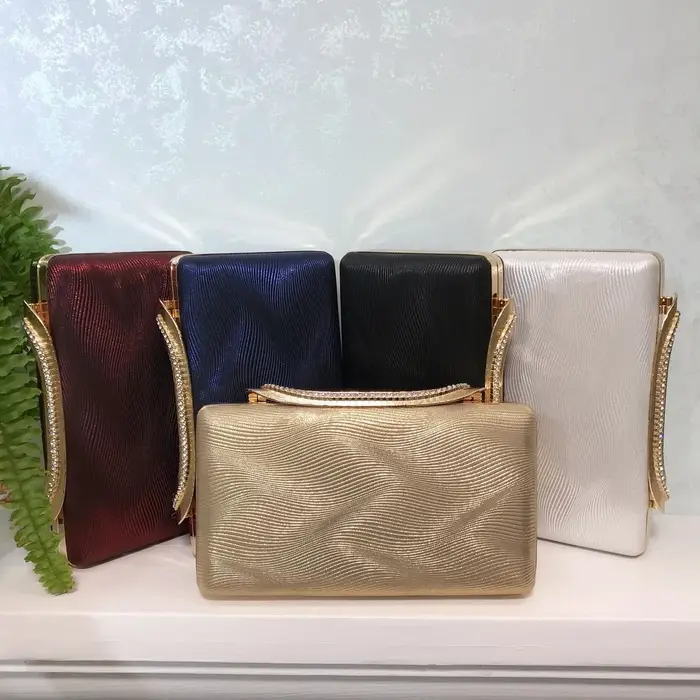 Pochettes de soirée élégantes pour femmes