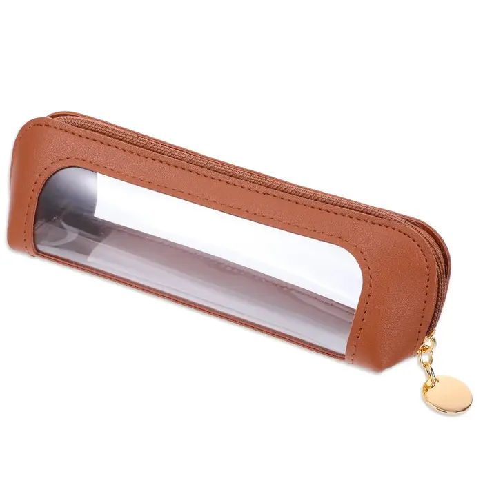 Petite pochette de maquillage transparente
