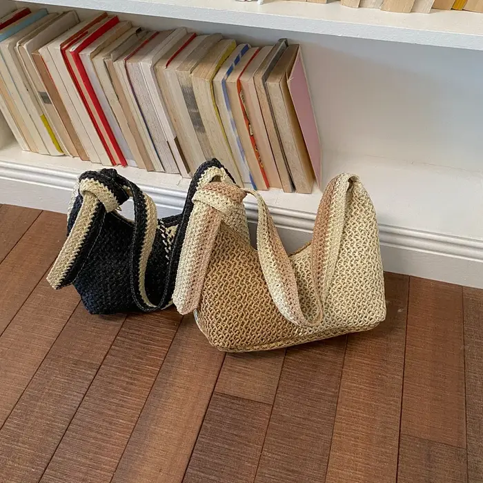 Sac à bandoulière tissé petit format pour femme