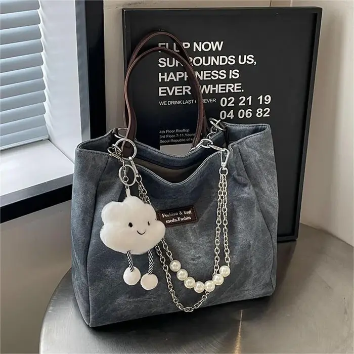 Sac fourre-tout en denim pour jeunes femmes