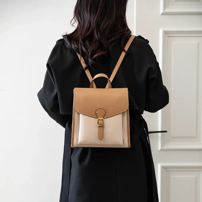 Sac à dos en cuir bicolore pour femme
