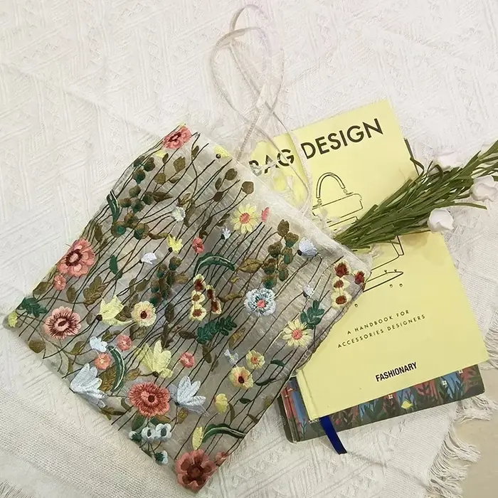 Sac à bandoulière en dentelle brodée de fleurs pour femmes