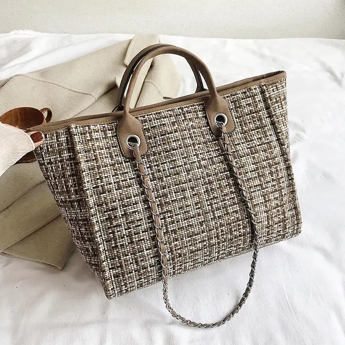 Grand sac à main en nylon pour femme