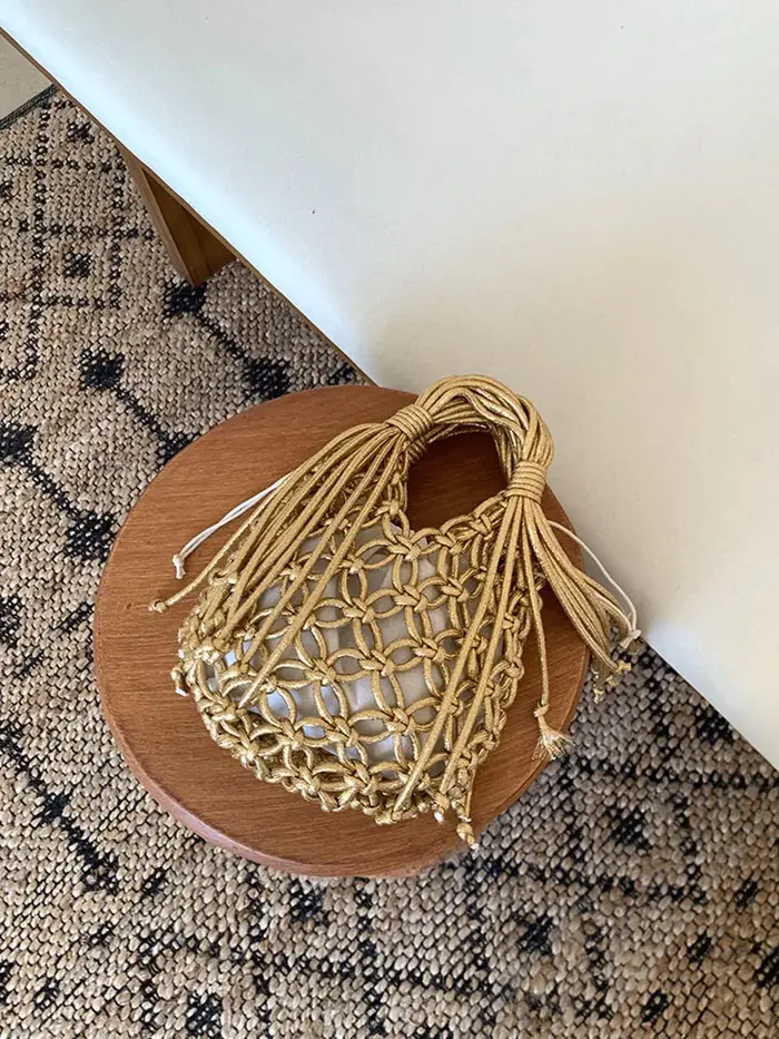 Nouveauté été : Sacs à bandoulière en macramé tressé à la main avec perles en bois et pompon
