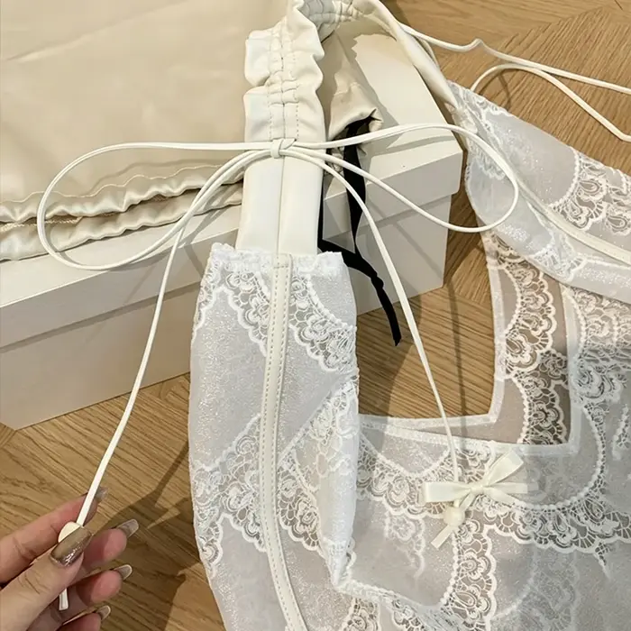 Sac fourre-tout Balletcore en dentelle transparente et perles