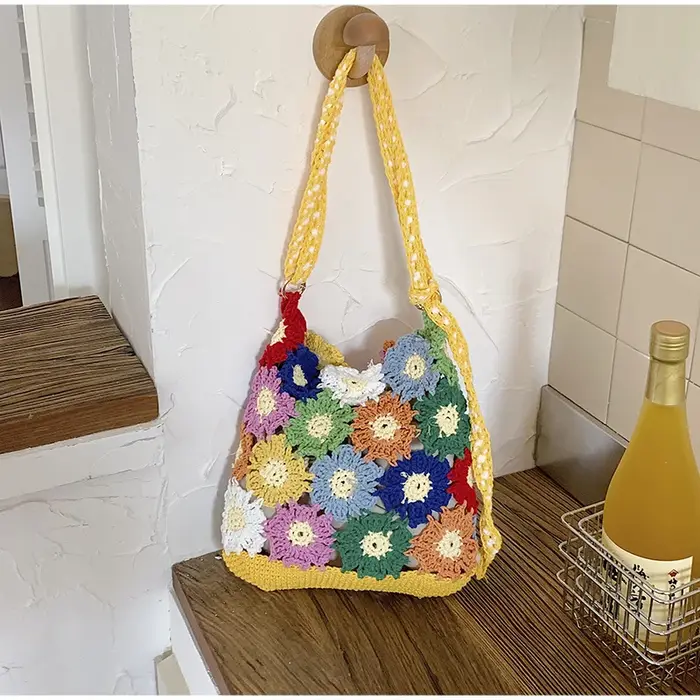 Sac à bandoulière en crochet floral fait main pour femme
