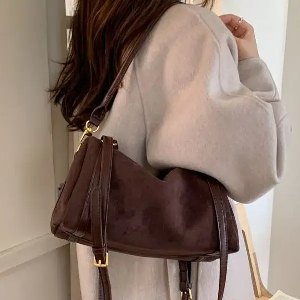 Sac Boston rétro en daim pour femmes