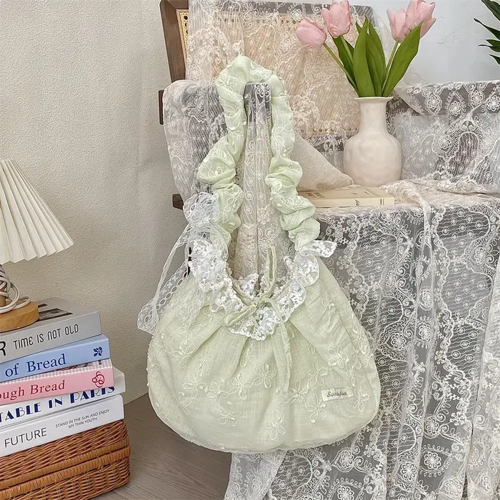 Sac à main élégant en dentelle fraîche