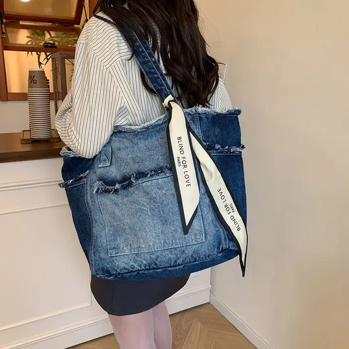 Sacs de créateurs en Denim
