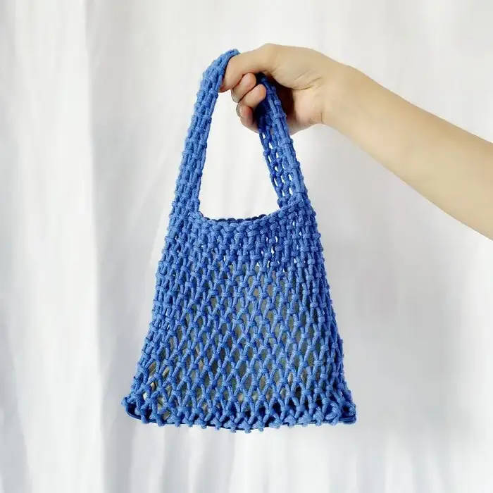 Sac à main tricoté, pochette à bandoulière tissée à la main ajourée